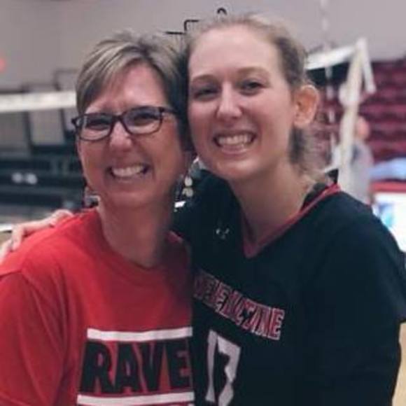 Meet your Posher, Hannah - Picture 1 of 1